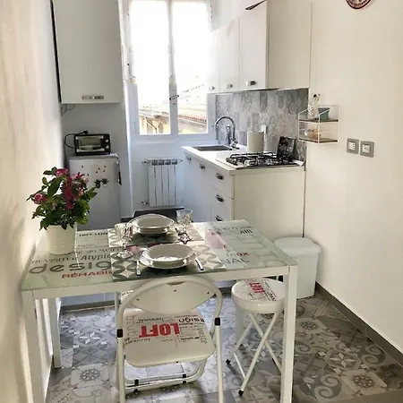 Tino's House La Spezia